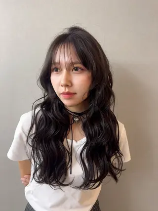 ロング カラー sand emaのヘアスタイル