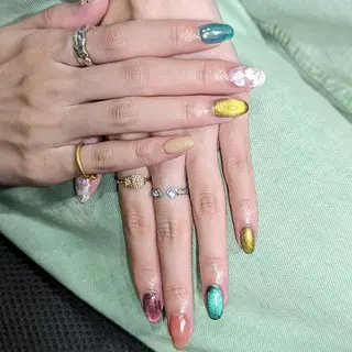 ネイル ナリタ・ マミのネイルデザイン