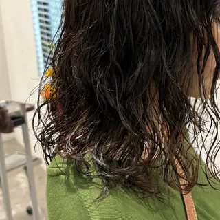 ミディアム パーマ 髪質改善ストレート /暖色カラー🎀🪞のヘアスタイル