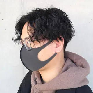 メンズ パーマ 渡辺 愛枝/艶カラー🩵のヘアスタイル