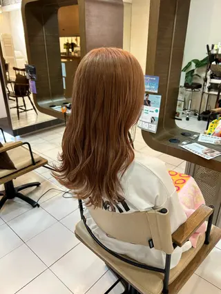 ミディアム カラー アニメオタク美容師✂ miharuのヘアスタイル