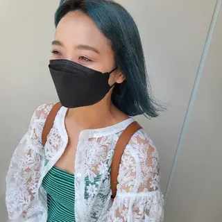 ミディアム カラー 羽エクステ🩷 🤍まき🤍のヘアスタイル