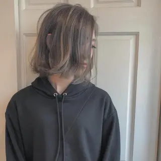 ミディアム 🌸ハイトーン 新田　廉 🌸のヘアスタイル