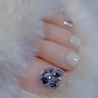 ネイル フィルイン、長さ出し 深爪矯正のネイルデザイン