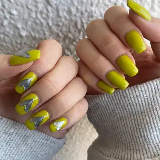 ネイル カメレオン京橋🌻 草葉由佳のネイルデザイン