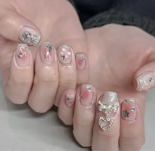 ネイル num-fi Aiのネイルデザイン