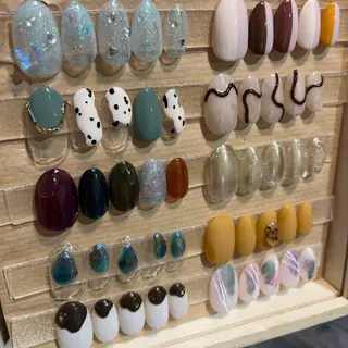 ネイル 鈴木 まゆのネイルデザイン