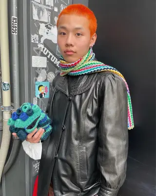 ショート カラー メンズ スパイラルパーマ 🌐hina⭐️のヘアスタイル