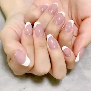 ネイル nail salon ＆ me🫧のネイルデザイン