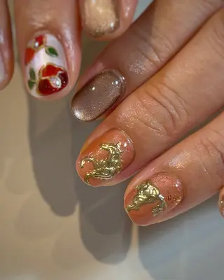 ネイル FIORITURA Maikoのネイルデザイン