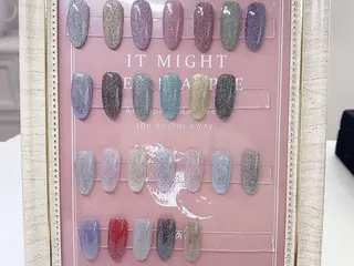 ネイル Elegant beautyのネイルデザイン