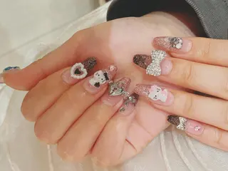 ネイル ネイル ティアラのネイルデザイン