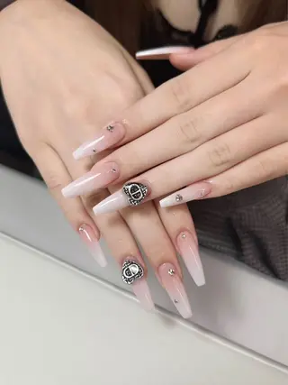 ネイル DarkHoney 池袋店のネイルデザイン