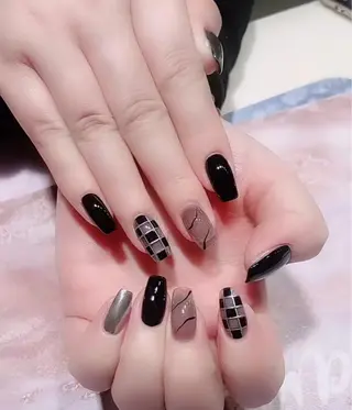 ネイル AngelChris ビューティーサロンのネイルデザイン