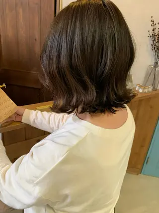 ミディアム レイヤー/韓国ヘア 杉浦結梨のヘアスタイル