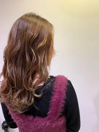 セミロング カラー ROUTE ルートのヘアスタイル