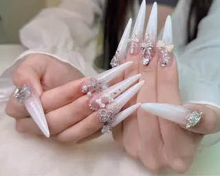 ネイル lucky nail 歌舞伎町のネイルデザイン