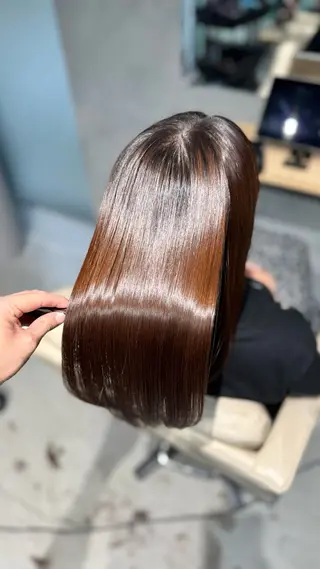 ロング shinka　omotesando所属・ブリーチ縮毛矯正 /髪質改善/タイチのヘアスタイル