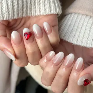 ネイル Nailist Amiのネイルデザイン