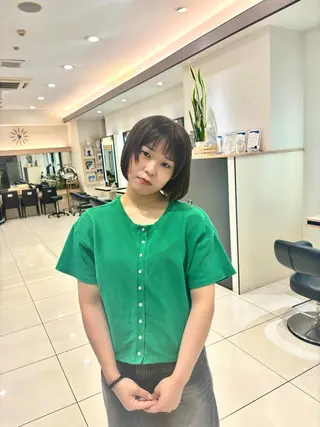 ショート 辻村 彩華のヘアスタイル