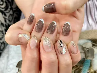 ネイル nailsalon Mirrorのネイルデザイン