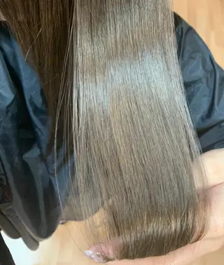 セミロング カラー ヘアアレンジ coubou所属・mayu .のヘアスタイル