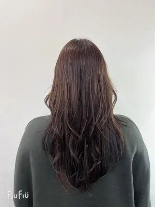 ロング カラー 新宿/小顔レイヤー/ 顔まわり/西慶太朗のヘアスタイル