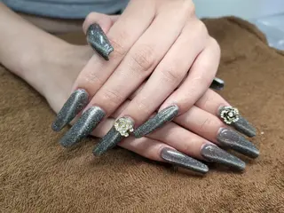 ネイル 心斎橋Salon Epokkuのネイルデザイン