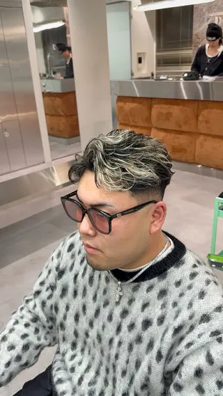 ショート カラー メンズ MEN’S SALON HAVANA所属・渋谷/メンズパーマ /フェード/千尋のヘアスタイル