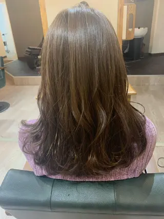 セミロング 碓井 美雪のヘアスタイル