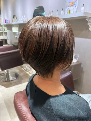 ショート カラー 君塚幸奈 /Calbariのヘアスタイル