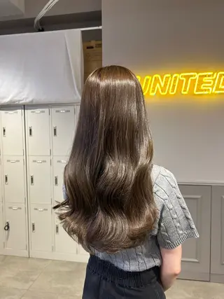 ロング カラー 韓国/トレンド レイヤー【101】のヘアスタイル