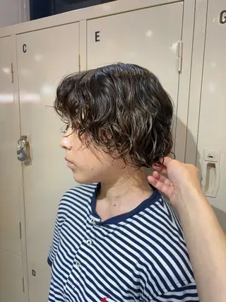 ショート 高明度ハイトーン× ショート/莉音🧤のヘアスタイル