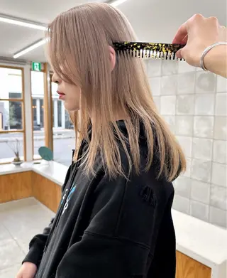 セミロング カラー パーマ /レイヤー 榛地渉馬 /矢場町のヘアスタイル
