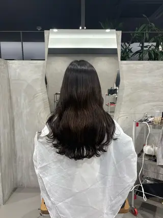 ロング FRAME/ 岡本佳奈のヘアスタイル