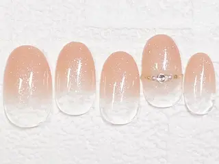 ネイル Aika. Fのネイルデザイン