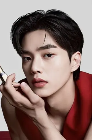 パーマ メンズ メンズセンターパート 🇰🇷wakanaのヘアスタイル