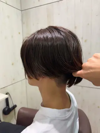 ショート パーマ メンズ 溝口 槙里也のヘアスタイル