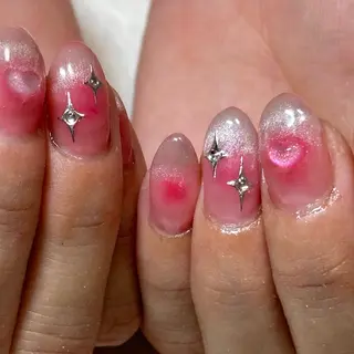 ミディアム yuka ♡のネイルデザイン