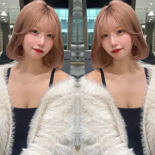 セミロング 透明感×艶ハイトーン Takeruのヘアスタイル