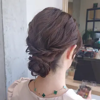 ミディアム ヘアアレンジ ヘアアレンジ/透明感 カラー/AKARIのヘアスタイル