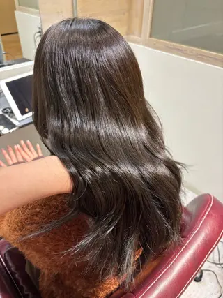 セミロング カラー 藤林 かづき🪽のヘアスタイル