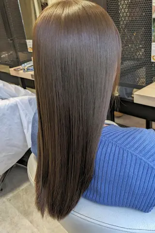 ロング ベージュ＊Spica 【ミルクティー】のヘアスタイル