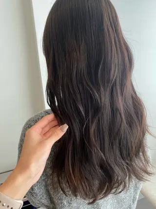 ロング カラー 鈴木 りやのヘアスタイル