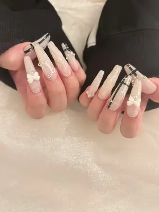 ネイル cyan private salon所属・takayama rioのネイルデザイン