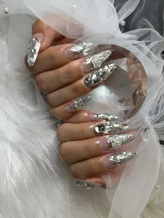 ネイル 中西 美羽のネイルデザイン