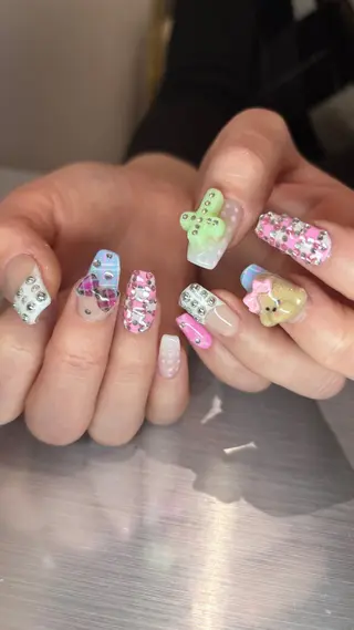 ネイル 👽個性派ネイル🎀 komachiのマツエク・マツパデザイン