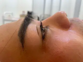 メンズ マツエク・マツパ 眉毛専門店+brow 🌟KAHO🌟のマツエク・マツパデザイン