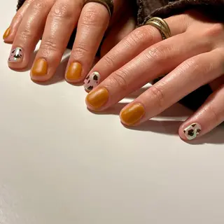 ネイル twoo______ miyuのネイルデザイン