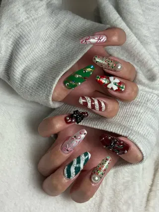 ネイル FlyingSeep 🐑kaho💟🌈のネイルデザイン